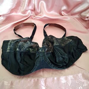 Vintage Crafted Edith Lances Bra 70s Union Label 38DD Black Lace Satin Velvet